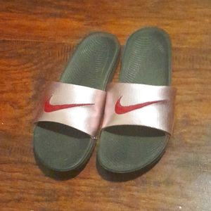 Nike filp flops